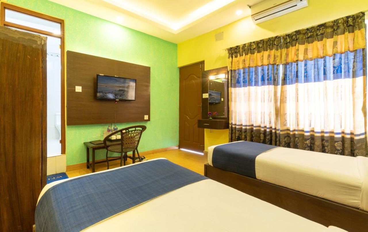 Golden Gate Hotel Pokhara Ngoại thất bức ảnh
